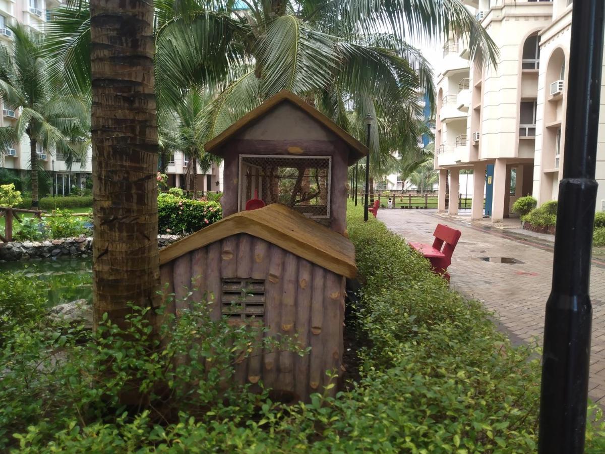 La Platina Premium Suites, Near Puri Sea Beach Exterior photo