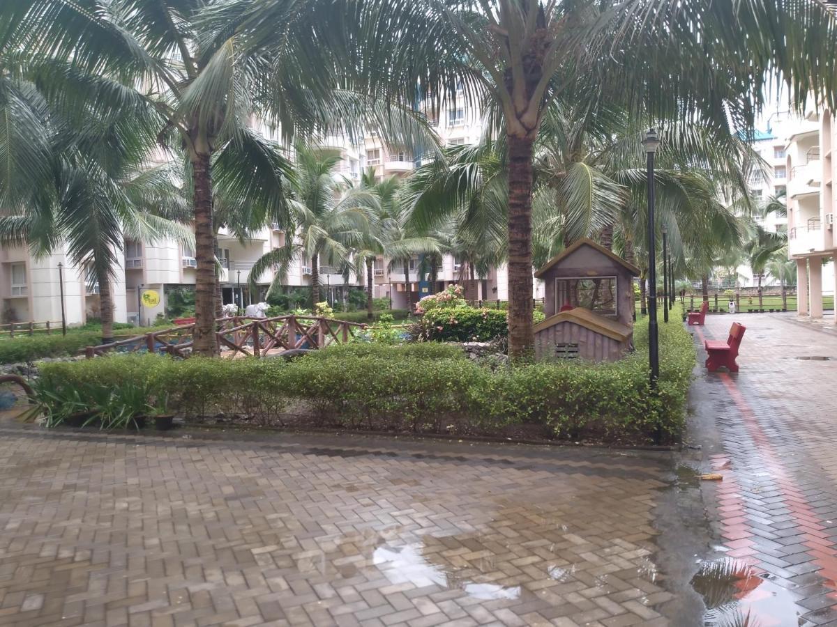 La Platina Premium Suites, Near Puri Sea Beach Exterior photo