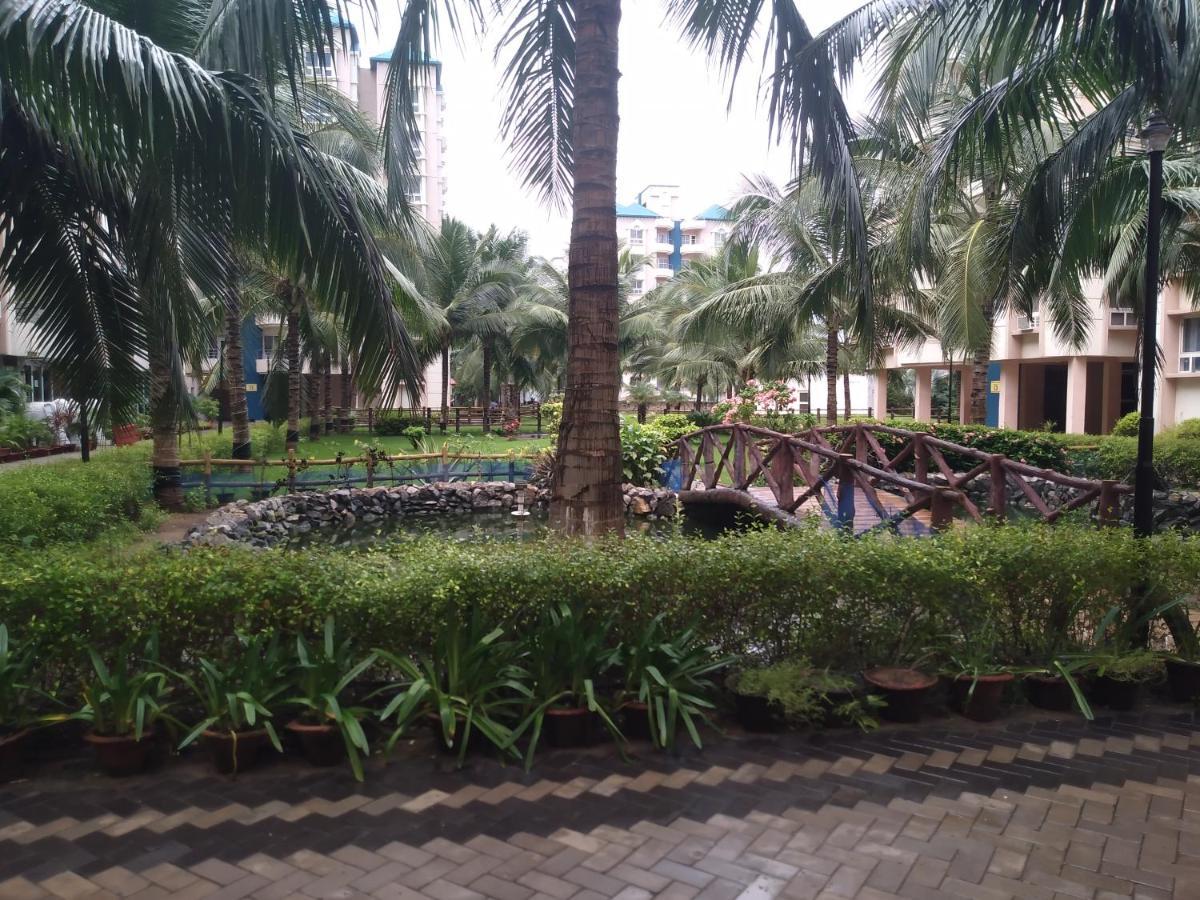 La Platina Premium Suites, Near Puri Sea Beach Exterior photo