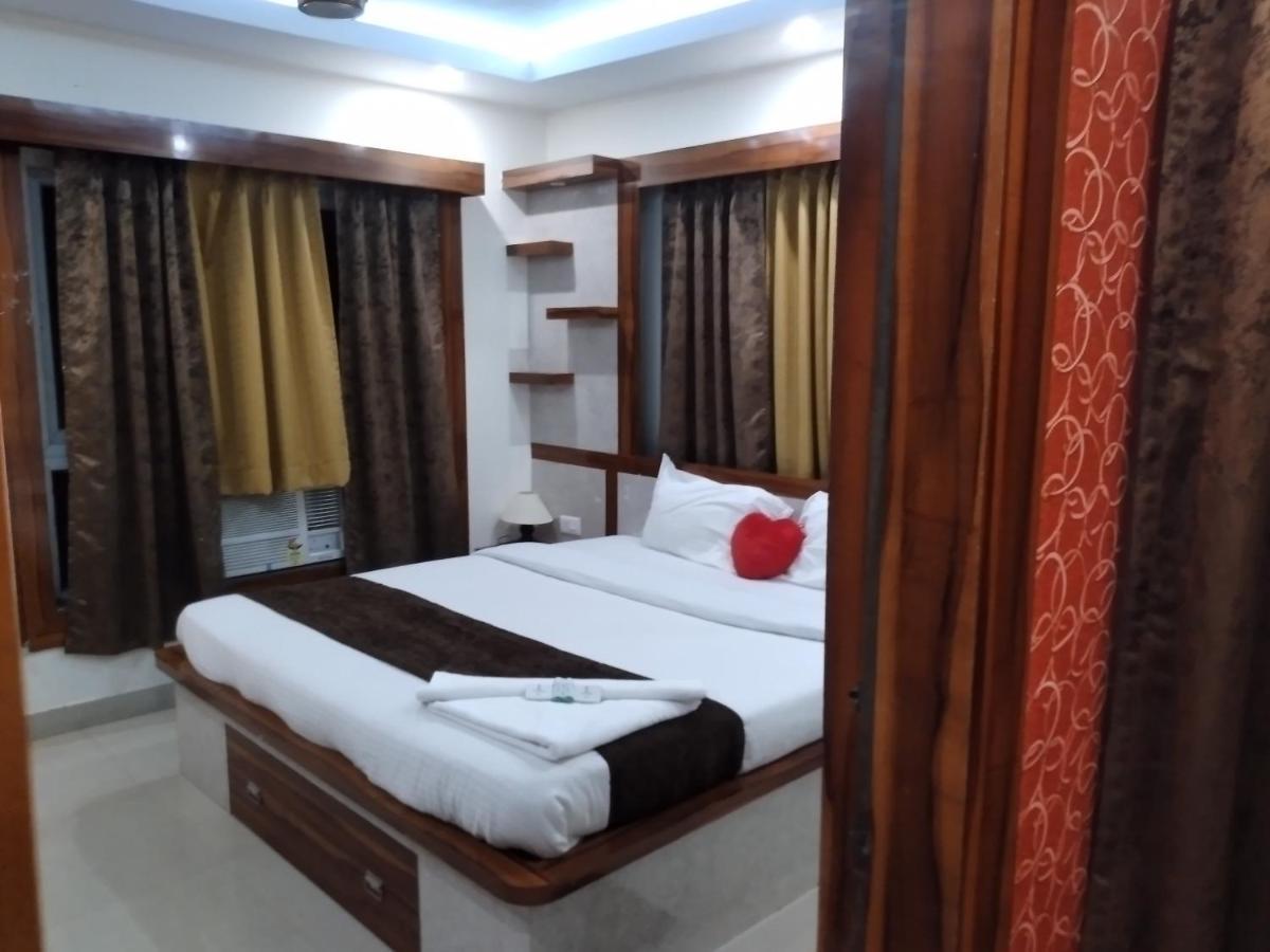 La Platina Premium Suites, Near Puri Sea Beach Exterior photo